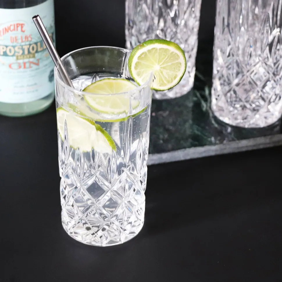 Hot Coffret de quatre verres à cocktail Cocktails Et Spiritueux