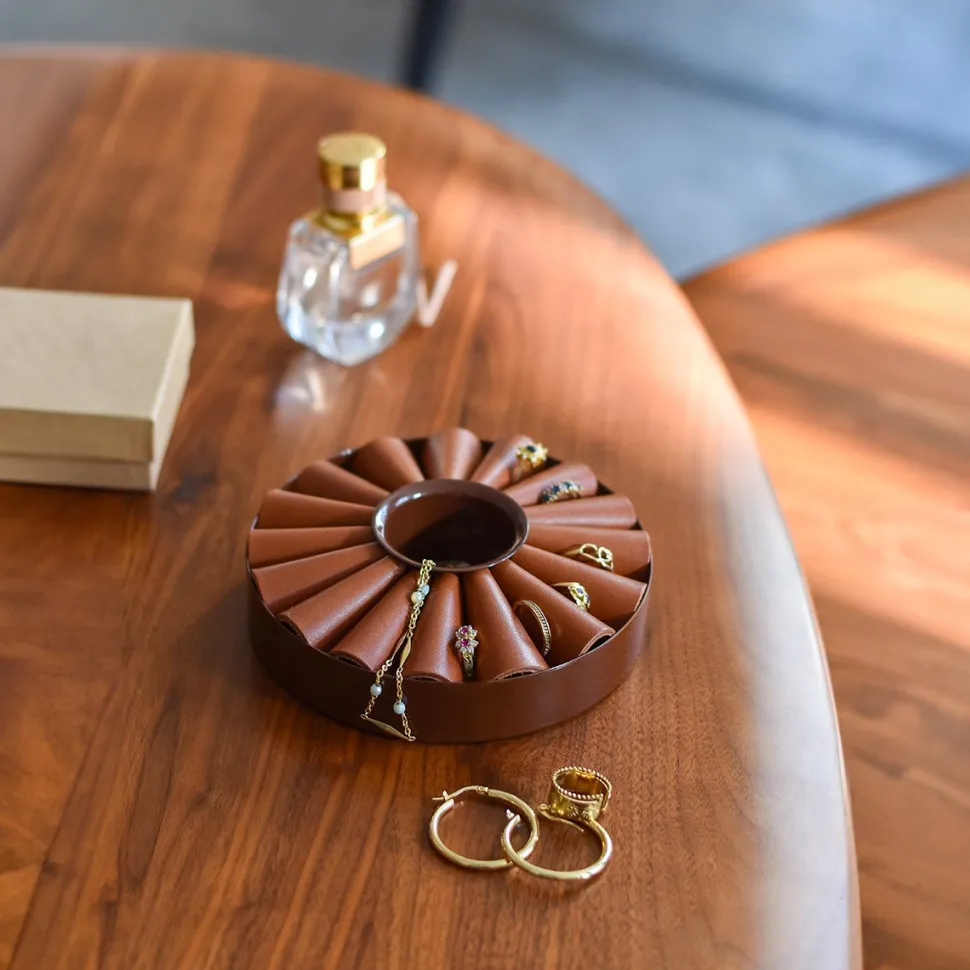 Discount Présentoir pour bagues en cuir Femme Montres Et Bijoux