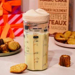 Best Sale Shaker magique : 10 recettes de gâteaux Aux Fourneaux