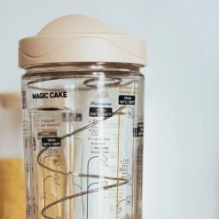 Best Sale Shaker magique : 10 recettes de gâteaux Aux Fourneaux