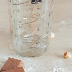 Best Sale Shaker magique : 10 recettes de gâteaux Aux Fourneaux